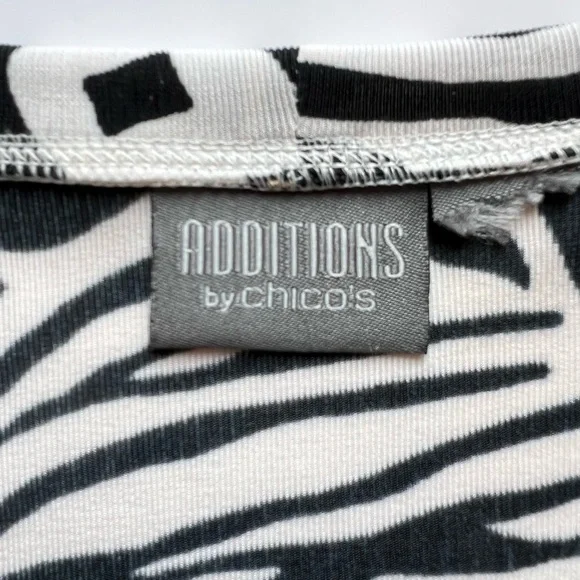 Chico’s Additions open long cardigan floral geometric jersey sz 1 or 2 - Picture 10 of 10